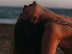 BiancaHotLove - female webcam at xLoveCam