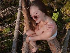 BiancaHotLove - female webcam at xLoveCam