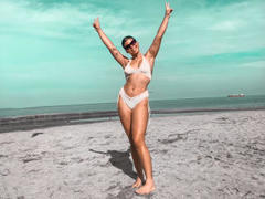 BiancaMoretti - female with black hair and  small tits webcam at xLoveCam