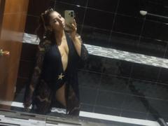 BiancaRey - female with brown hair and  big tits webcam at xLoveCam