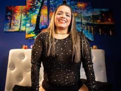 BiancaWild - female with black hair and  small tits webcam at xLoveCam