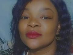 BigBbwDanay - female with black hair webcam at xLoveCam