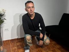BigDickTop69 - male webcam at xLoveCam