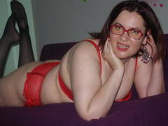 PlayfullMature from xLoveCam