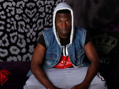 BlackHotJor from xLoveCam