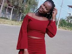 BlackMelanie - female webcam at xLoveCam