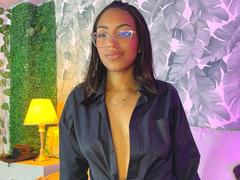 BlackXRose from xLoveCam