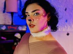 BlaerShadow - shemale with brown hair webcam at xLoveCam