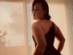 BlaerShadow - shemale with brown hair webcam at xLoveCam