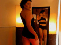 BlaerShadow - shemale with brown hair webcam at xLoveCam