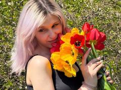 BlanchNassr - female webcam at xLoveCam