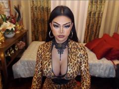 BlessyAmour from xLoveCam