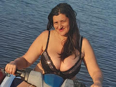 BlissSophia - female webcam at xLoveCam