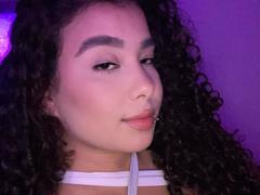 BlossomMia - female webcam at xLoveCam
