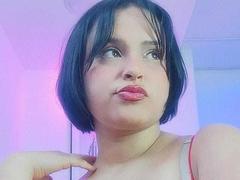 TaylorDwan - female with brown hair and  big tits webcam at LiveJasmin
