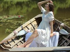 BlueLia - female with brown hair webcam at ImLive