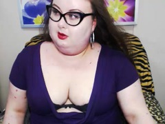 BonniexAngel - female with brown hair and  big tits webcam at ImLive