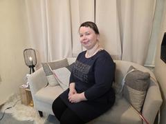 BonnnyBoobsy - female with black hair and  big tits webcam at xLoveCam