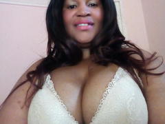 BootyAss from xLoveCam