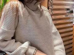 BountyGirl - female with brown hair and  small tits webcam at xLoveCam