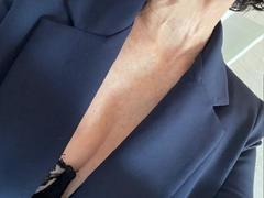Bourgeoisex - female with brown hair webcam at xLoveCam
