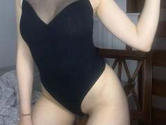HelgaBrandit - blond female webcam at xLoveCam