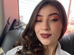 BrendaZambrano - female webcam at xLoveCam