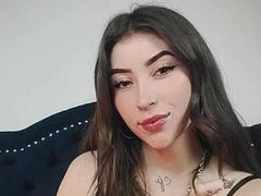 BrendaZambrano - female webcam at xLoveCam