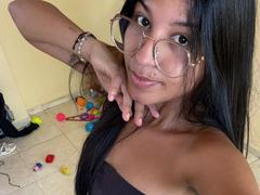 BrianaPink from xLoveCam