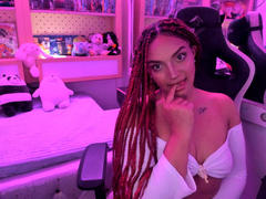 BrianaPratt - female with black hair and  big tits webcam at xLoveCam