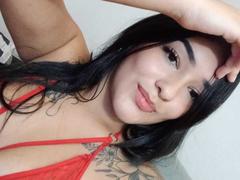 BrianaXO from xLoveCam