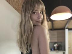 BridgetRose - female webcam at xLoveCam