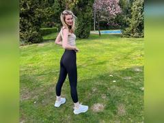 BrightBliss - female webcam at xLoveCam