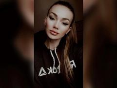 BrightBliss - female webcam at xLoveCam