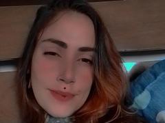 BrisaSweetx from xLoveCam