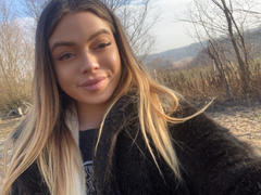 BritnyDesire - blond female with  small tits webcam at xLoveCam