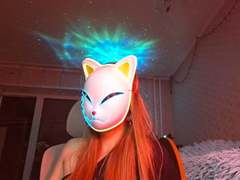 BrittanieManino - female with brown hair webcam at xLoveCam