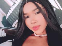 BriyitBlaze from xLoveCam