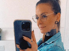 BrownieyQueen-hot - female with brown hair webcam at xLoveCam