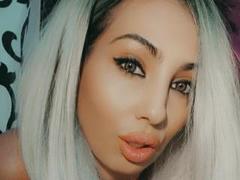 xBrunetteGirl - female with black hair and  big tits webcam at xLoveCam