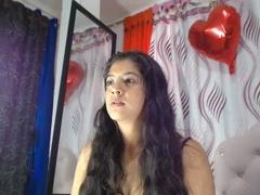 BrunetteLiaSex - female webcam at xLoveCam