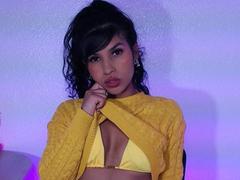 BrunetteBarbara - female with black hair webcam at xLoveCam