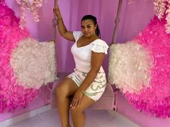 BrunetteScarlet from xLoveCam