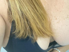 Brunha from xLoveCam