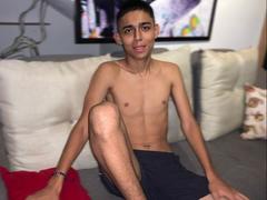 BryanSexxy - male webcam at xLoveCam