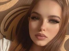 BryannaCrecelius - female with brown hair and  big tits webcam at xLoveCam