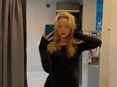 BubyDemy - blond female with  big tits webcam at xLoveCam