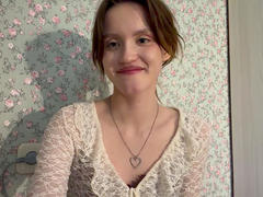 BuenaPontbriand - blond female webcam at xLoveCam