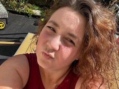 Bunny-Young - blond female webcam at xLoveCam