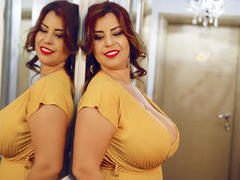 HotCandyTits - female with black hair and  big tits webcam at LiveJasmin